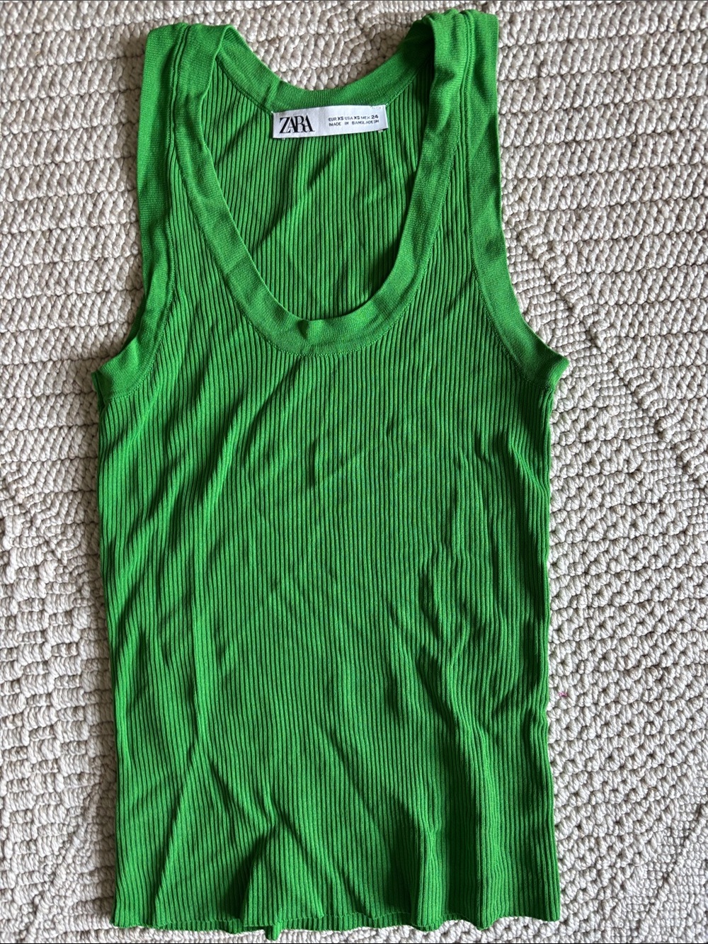 ZARA Bright Green Ribbed Scoop Tank Top